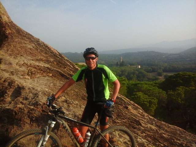 Visitando nuevos paisajes en bici